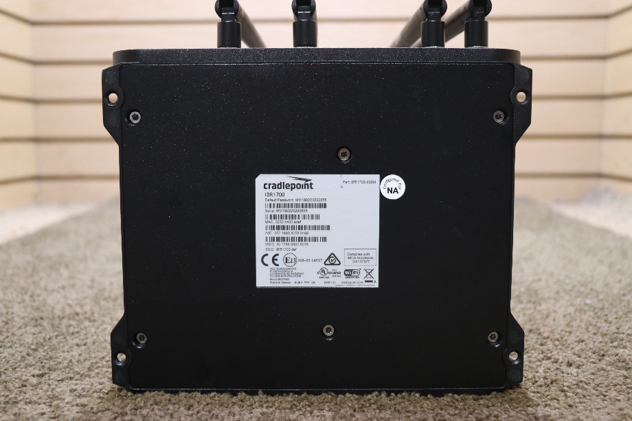 USED CRADLEPOINT IBR1700-600M MOBILE WIRELESS ROUTER MOTORHOME PARTS FOR SALE RV Electronics 
