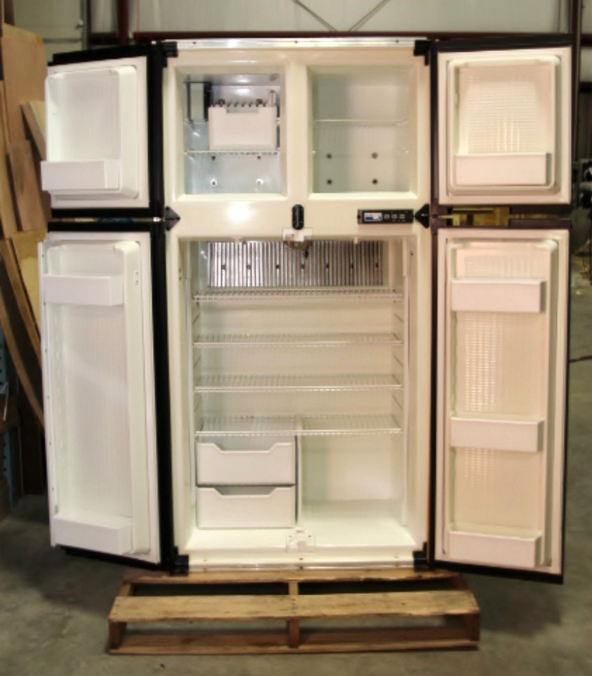 USED RV MOTORHOME REFRIGERATOR | REFRIGERATOR  WITH WOODEN FINISH WITH ICE MAKER. MODEL: 1200LRIM S/N: 689530FB RV Appliances 