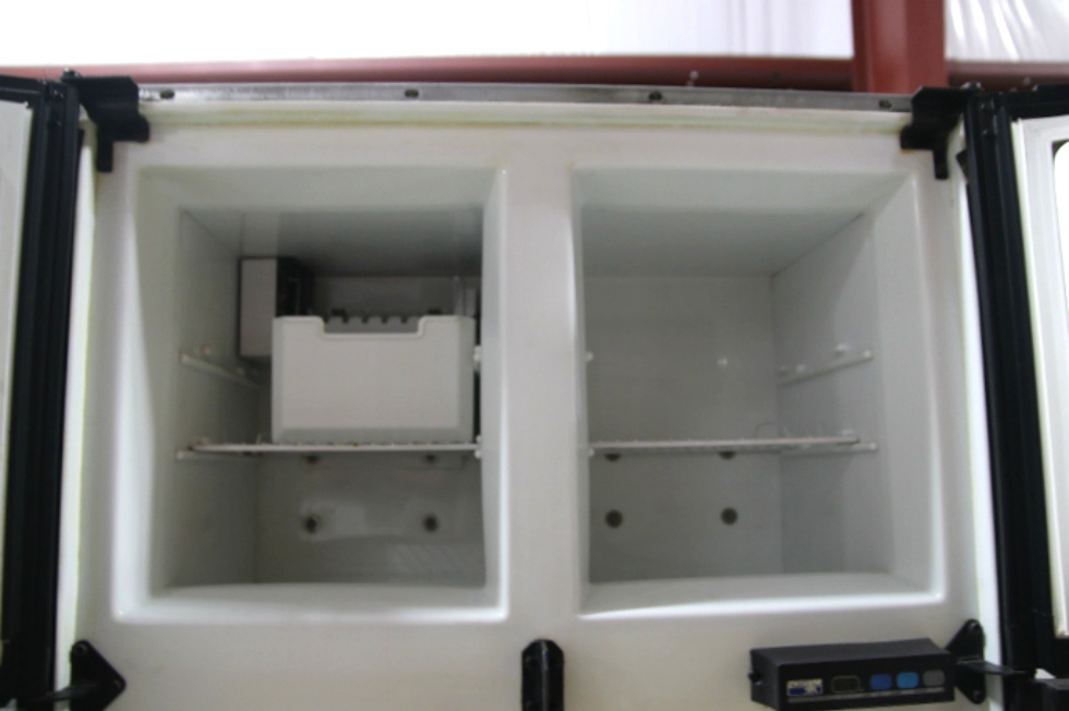 USED MOTORHOME NORCOLD REFRIGERATOR FOR SALE | NORCOLD REFRIGERATOR  MODEL: 1200LRIM SN: 1130605F RV Appliances 