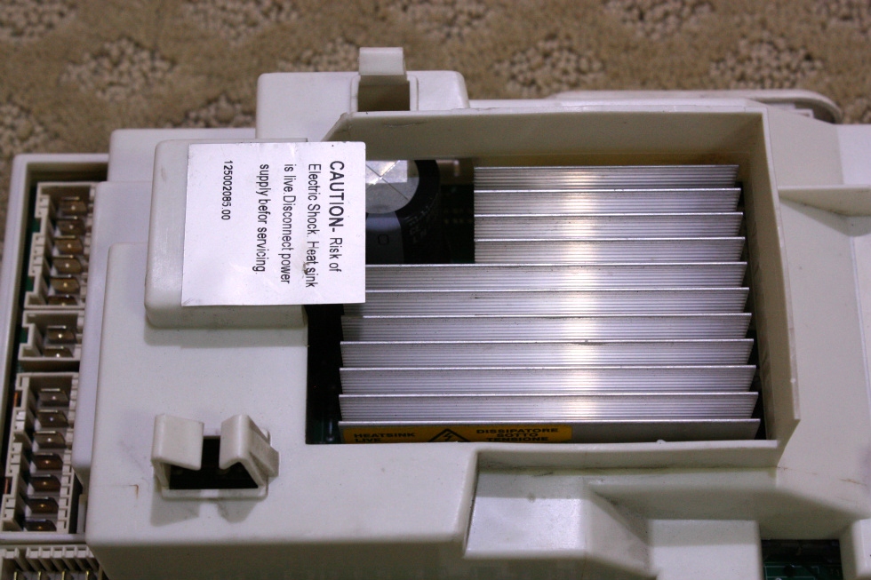 RV Appliances USED SPLENDIDE 2000S CIRCUIT BOARD 21500938404 FOR SALE