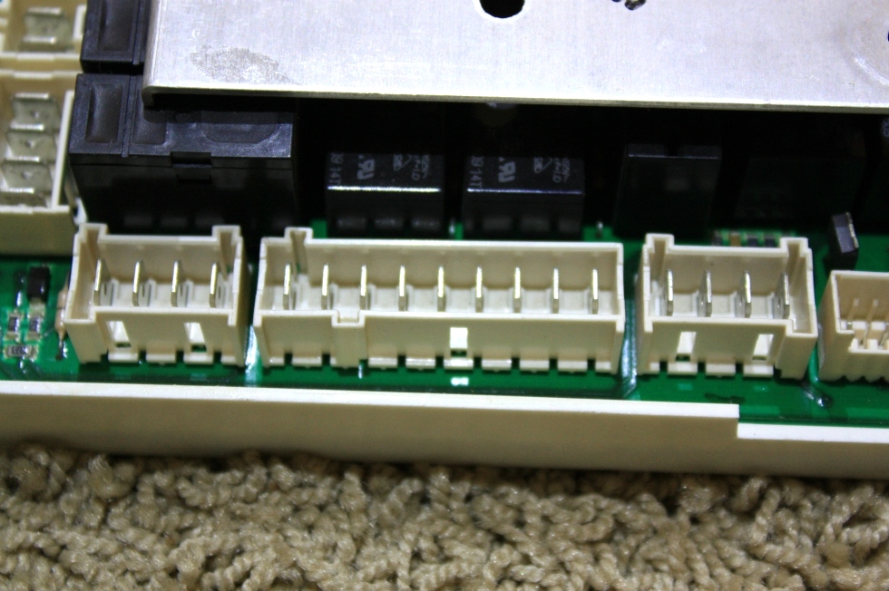 RV Appliances USED SPLENDIDE 2000S CIRCUIT BOARD 215007317.02 FOR SALE