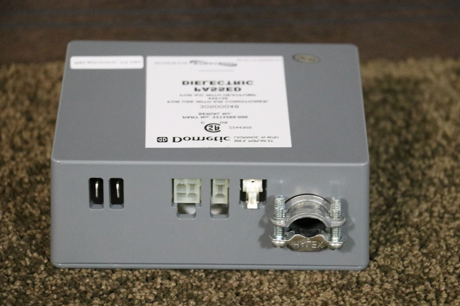 H551916AXX1C0 DOMETIC BLIZZARD NXT MOTORHOME 15,000 BTU HEAT PUMP AIR CONDITIONER SYSTEM FOR SALE RV Appliances 