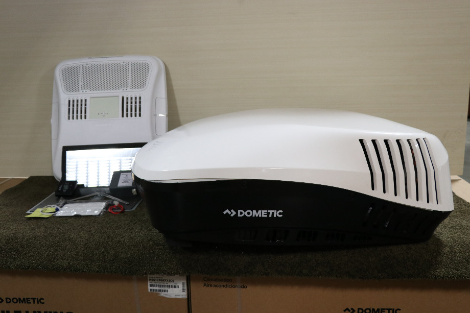 COMPLETE RV NON-DUCTED DOMETIC HEAT PUMP AIR CONDITIONER SYSTEM FOR SALE  RV Appliances 