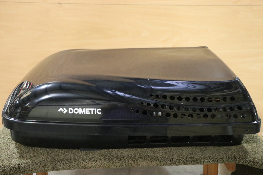 DOMETIC PENGUIN II HIGH CAPACITY AIR CONDITIONER 640316CXX1J0 FOR SALE RV Appliances 