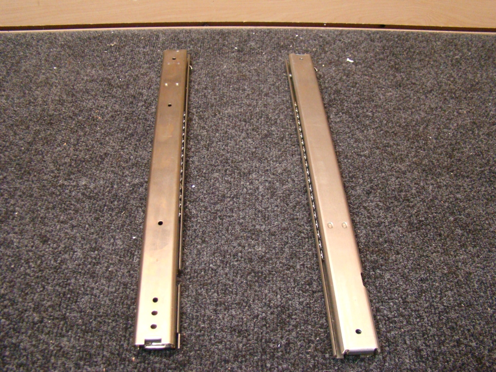 NEW RV OR HOME DRAWER TRACKS SIZE: 18 1/8