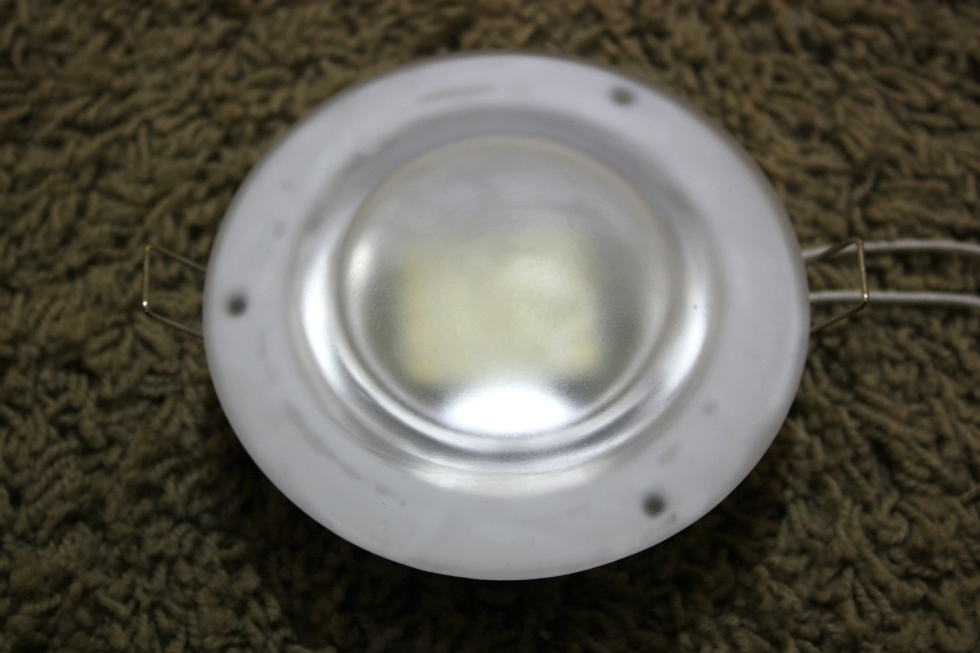 USED RV INTERIOR LIGHT FIXTURE MODEL L9100 WITH LED BULB FOR SALE RV Interiors 