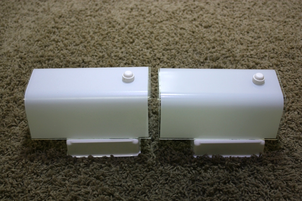 USED MOTORHOME SET OF 2 WHITE WALL SCONCE LIGHT FIXTURES FOR SALE RV Interiors 