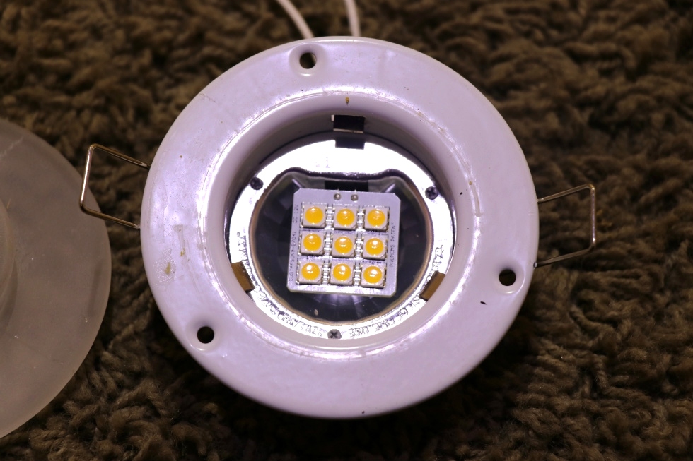 RV Interiors USED RV INTERIOR LED PUCK LIGHT FIXTURE MODEL L9101 FOR