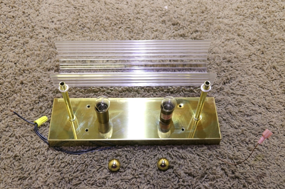 USED 2 BULB RECTANGLE VANITY LIGHT BAR WITH CLEAR COVER RV PARTS FOR SALE RV Interiors 