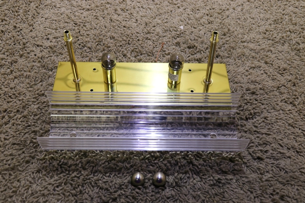 USED MOTORHOME RECTANGLE 2 BULB VANITY LIGHT BAR WITH CLEAR COVER FOR SALE RV Interiors 