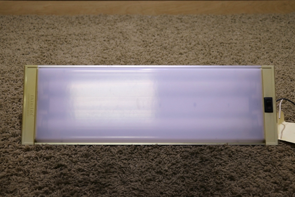 USED RV THIN-LITE CEILING LIGHT FIXTURE MODEL: 736 FOR SALE RV Interiors 
