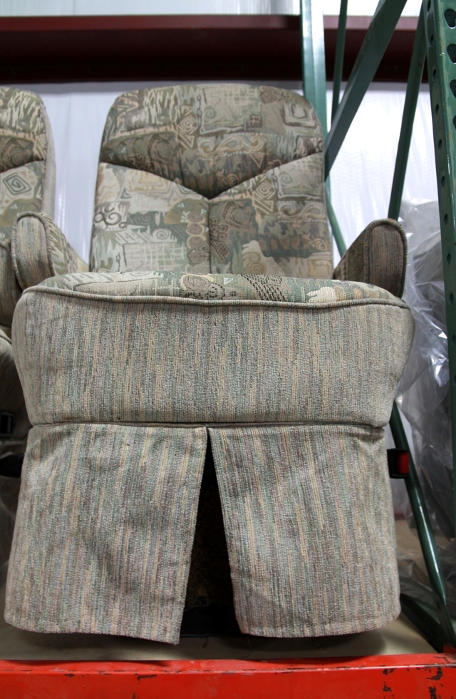 RV Furniture USED FLEXSTEEL FLORAL DESIGNED RV/MOTORHOME CAPTAIN CHAIR