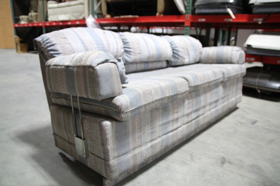RV Furniture USED RV/MOTORHOME VINTAGE WINNEBAGO SLEEPER SOFA BLUE