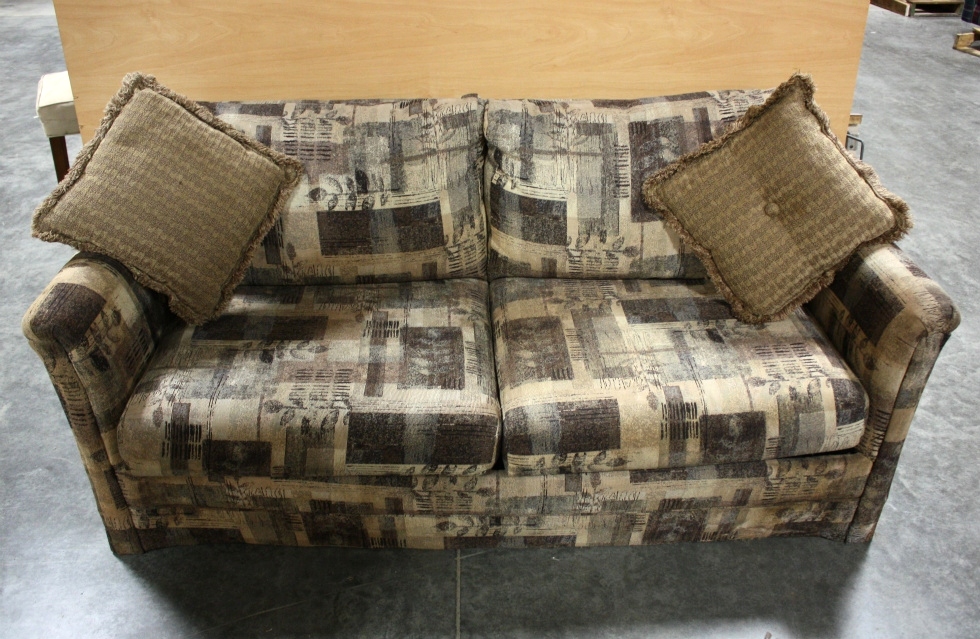 RV Furniture USED RV CLOTH SLEEPER SOFA WITH ACCENT PILLOWS FOR SALE