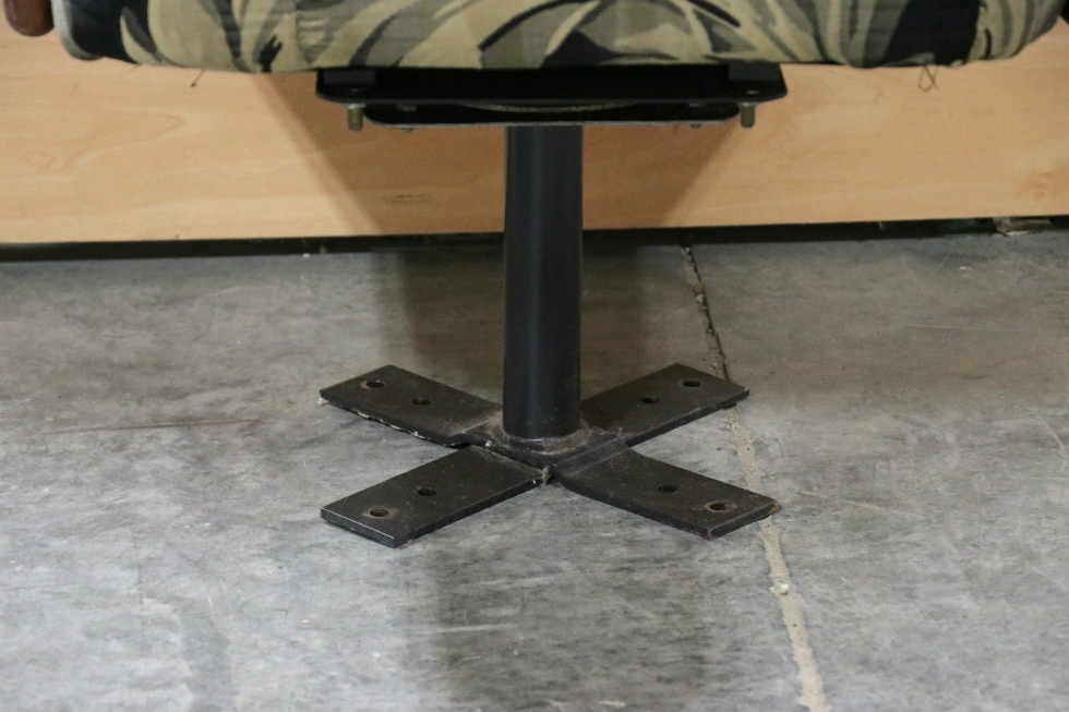 RV Furniture USED CLOTH SWIVEL CHAIR RV FURNITURE FOR SALE