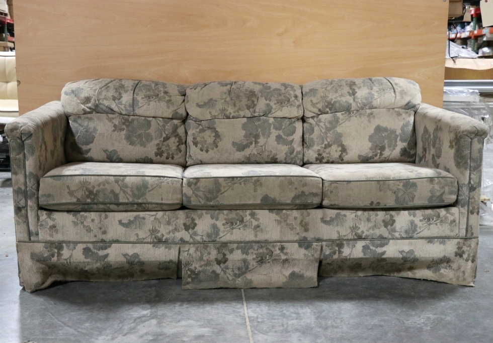 RV Furniture USED RV CLOTH PULL OUT SLEEPER SOFA MOTORHOME FURNITURE