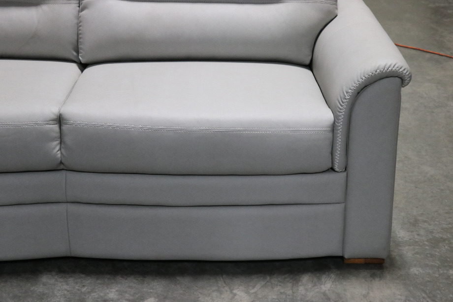 RV Furniture RV FURNITURE VINYL TRIFOLD SOFA BY THOMAS PAYNE FOR SALE Couches THOMAS PAYNE RV