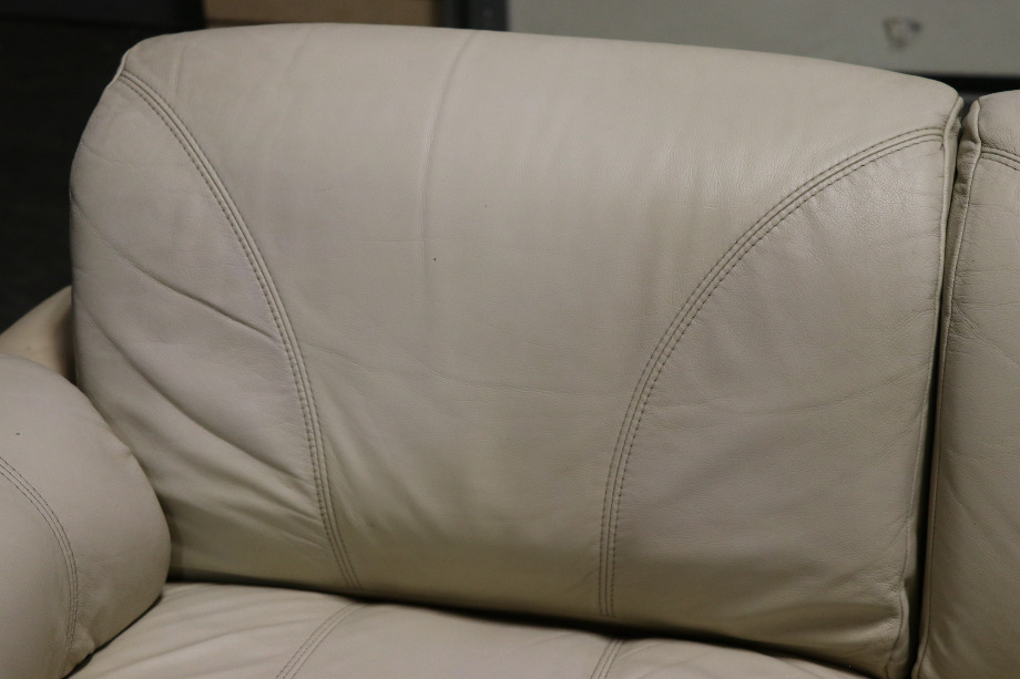 RV Furniture USED RV/MOTORHOME VINYL COUCH FOR SALE Couches COUCHÜSED