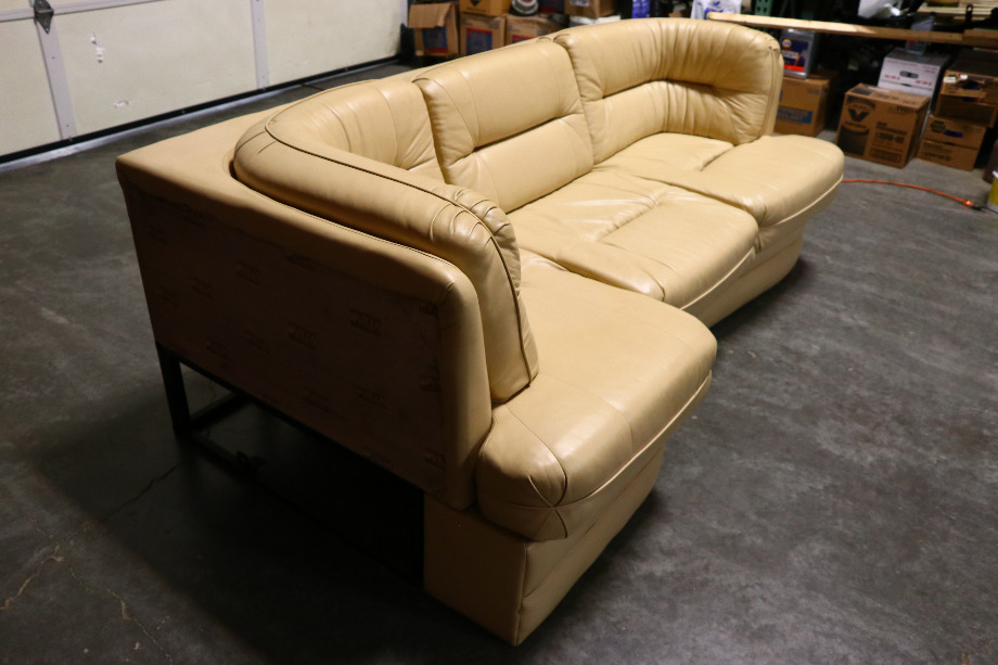 RV Furniture USED VILLA INTERNATIONAL TAN JLOUNGE SOFA RV FURNITURE