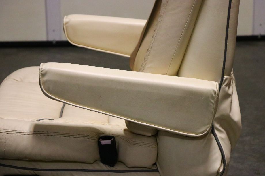 USED RV FURNITURE PASSENGER BUDDY SEAT FOR SALE RV Furniture 