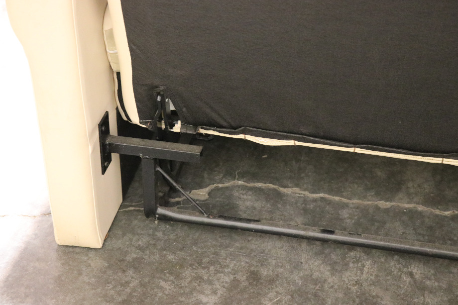 RV Furniture USED RV/MOTORHOME FURNITURE MAGIC BED SLEEPER SOFA FOR