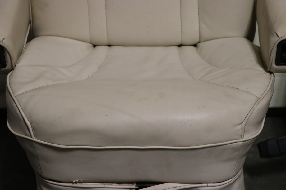 USED RV FLEXSTEEL VINYL CAPTAIN CHAIR SET FOR SALE RV Furniture 