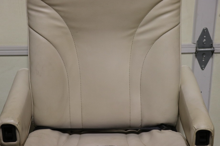 USED RV FLEXSTEEL VINYL CAPTAIN CHAIR SET FOR SALE RV Furniture 