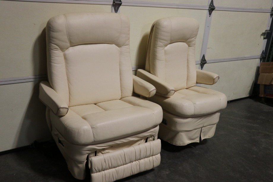 USED VINYL CAPTAIN CHAIR SET RV PARTS FOR SALE RV Furniture 