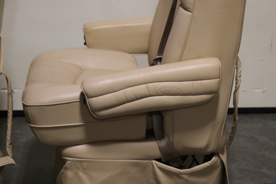 RV Furniture USED VINYL TAN CAPTAIN CHAIR SET RV PARTS FOR SALE RV