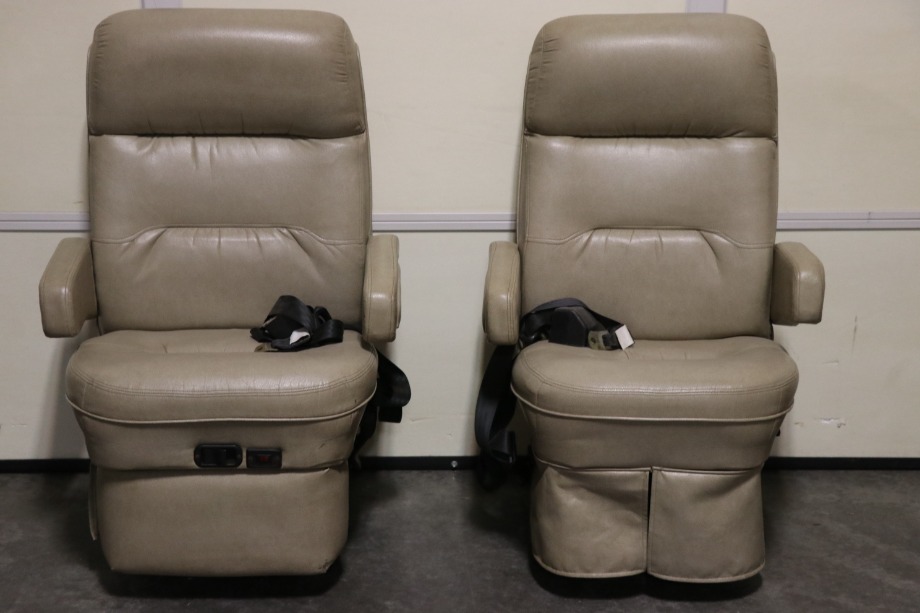 RV Furniture USED VINYL/LEATHER FLEXSTEEL CAPTAIN CHAIR SET MOTORHOME