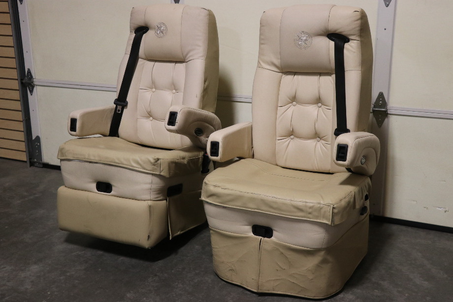 RV Furniture USED TIFFIN FLEXSTEEL CAPTAIN CHAIR SET MOTORHOME FURNITURE FOR SALE RV Captains