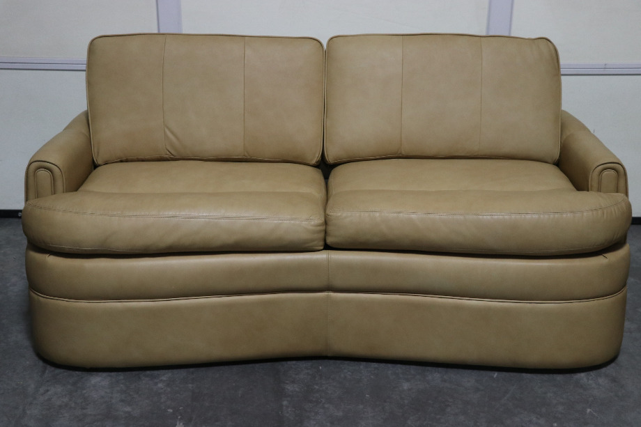 RV Furniture USED VILLA INTERNATIONAL BROWN PULL OUT SLEEPER SOFA RV