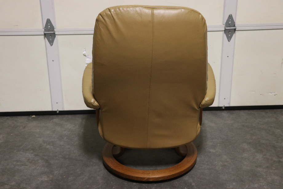 USED BROWN SWIVEL EURO CHAIR MOTORHOME FURNITURE FOR SALE RV Furniture 