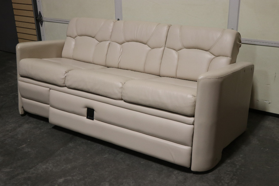 RV Furniture USED VILLA INTERNATIONAL ULTRA LEATHER JACK KNIFE SLEEPER
