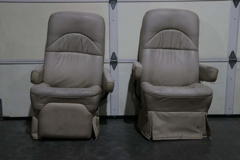 USED RV/MOTORHOME HI TECH KUSTOM CAPTAIN CHAIR SET FOR SALE RV Furniture 