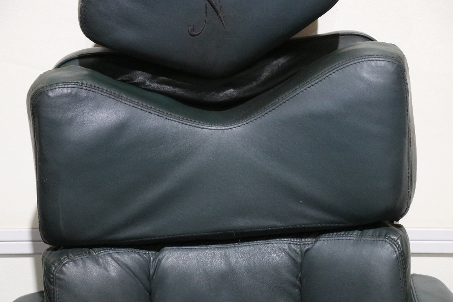 USED GREEN FLEXSTEEL CAPTAIN CHAIR SET RV FURNITURE FOR SALE RV Furniture 