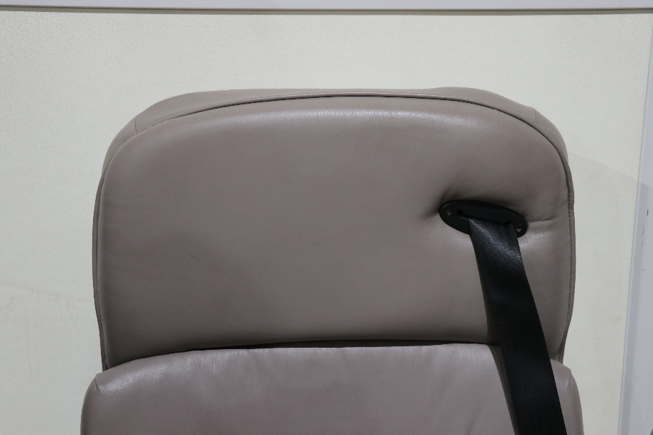 USED GRAY FLEXSTEEL CAPTAIN CHAIR SET MOTORHOME FURNITURE FOR SALE RV Furniture 