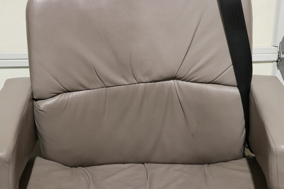 USED GRAY FLEXSTEEL CAPTAIN CHAIR SET MOTORHOME FURNITURE FOR SALE RV Furniture 