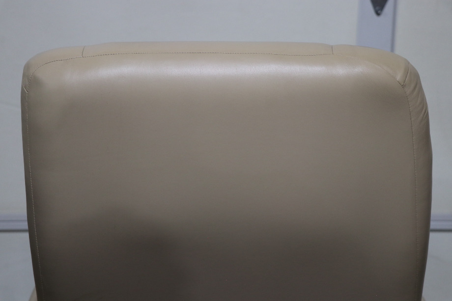 USED MOTORHOME CAPTAIN CHAIR SET FOR SALE RV Furniture 