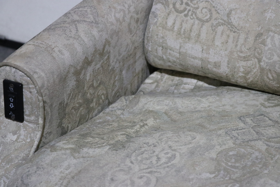 USED MOTORHOME CLOTH ELECTRIC SLEEPER SOFA FOR SALE RV Furniture 