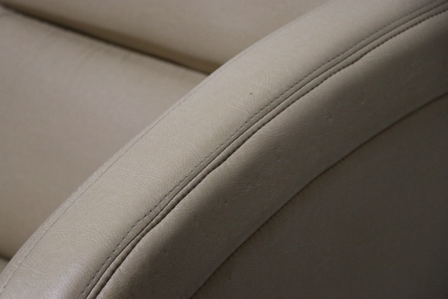 USED J LOUNGE SLEEPER SOFA RV FURNITURE FOR SALE RV Furniture 
