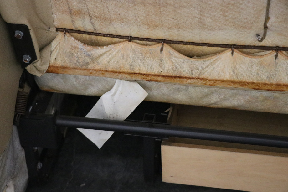 USED J LOUNGE SLEEPER SOFA RV FURNITURE FOR SALE RV Furniture 