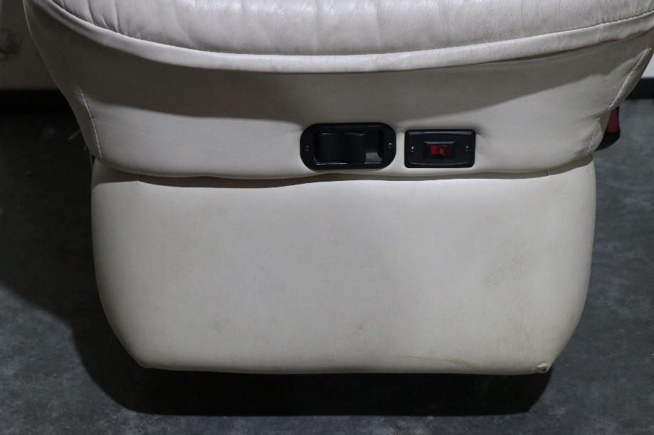USED MOTORHOME FLEXSTEEL CAPTAIN CHAIR SET FOR SALE RV Furniture 