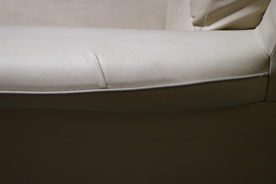 USED RV/MOTORHOME LOVESEAT WITH STORAGE FOR SALE RV Furniture 