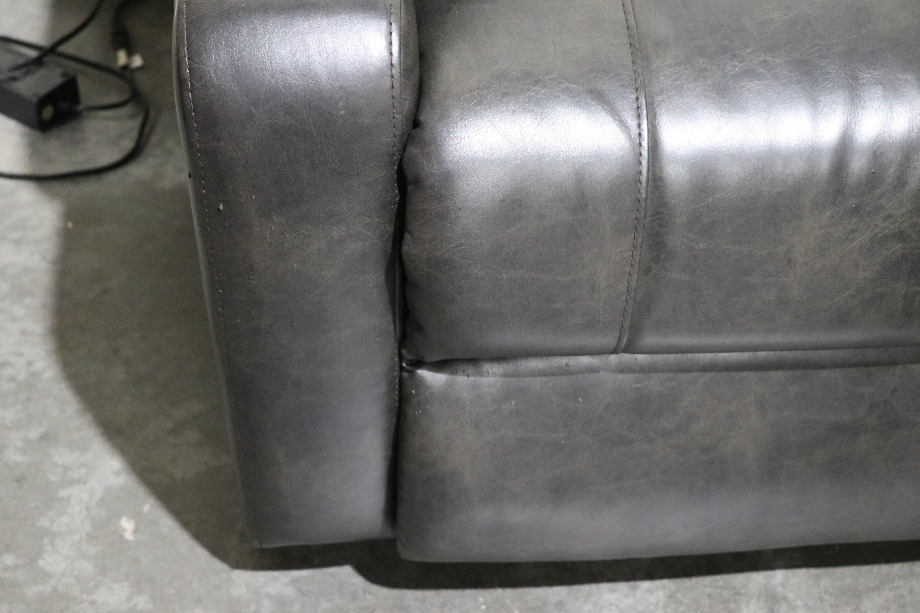 USED MOTORHOME THOMAS PAYNE ELECTRIC THEATER STYLE SOFA FOR SALE RV Furniture 