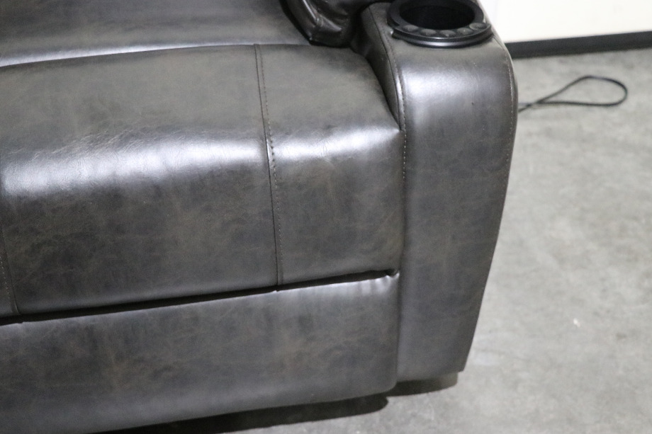 USED MOTORHOME THOMAS PAYNE ELECTRIC THEATER STYLE SOFA FOR SALE RV Furniture 