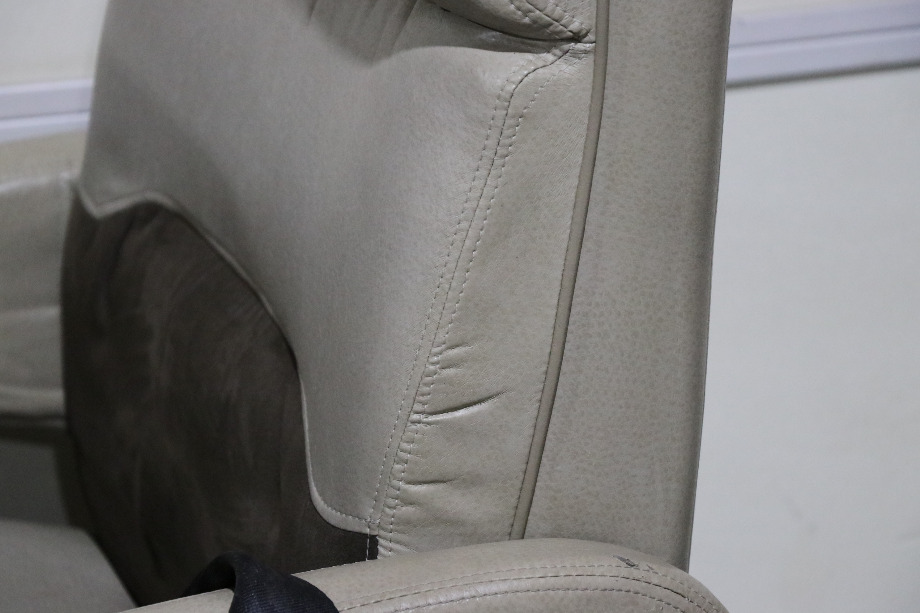 USED FLEXSTEEL CAPTAIN CHAIR SET RV/MOTORHOME FURITURE FOR SALE RV Furniture 