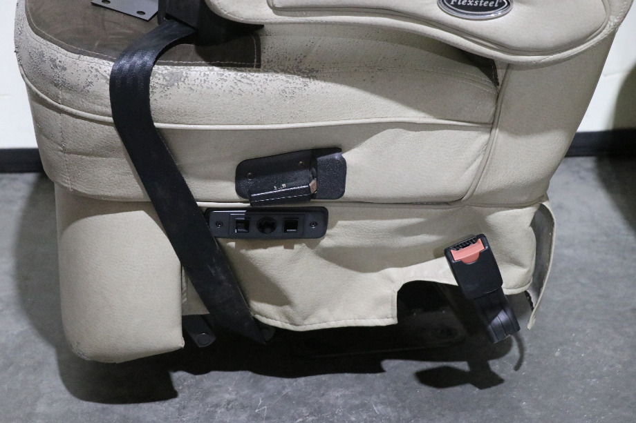 USED FLEXSTEEL CAPTAIN CHAIR SET RV/MOTORHOME FURITURE FOR SALE RV Furniture 