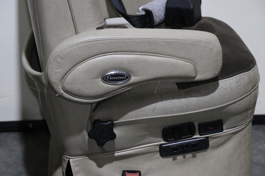USED FLEXSTEEL CAPTAIN CHAIR SET RV/MOTORHOME FURITURE FOR SALE RV Furniture 