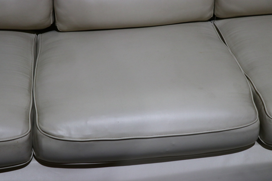 USED MOTORHOME FLEXSTEEL MAGIC BED JACK KNIFE SLEEPER SOFA FOR SALE RV Furniture 
